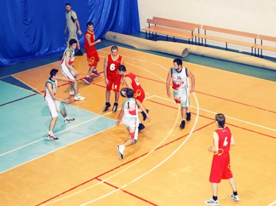 Баскетбольна команда NIX Solutions у I чемпіонаті ХАБЛ